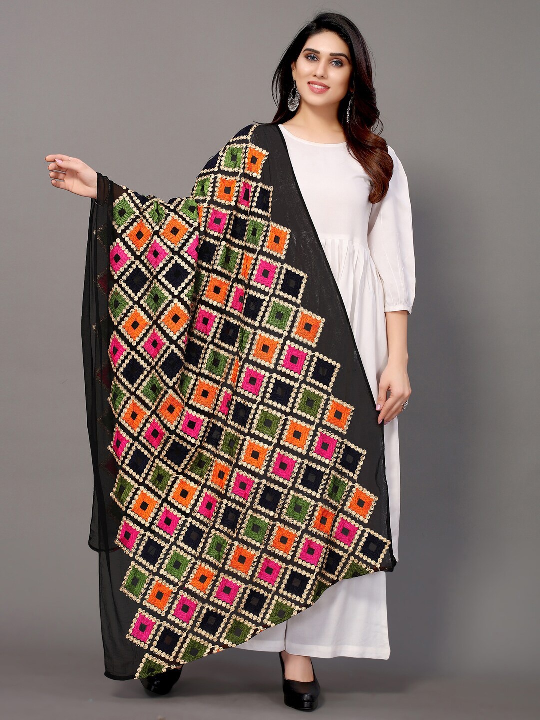 

Satrani Black & Pink Embroidered Dupatta