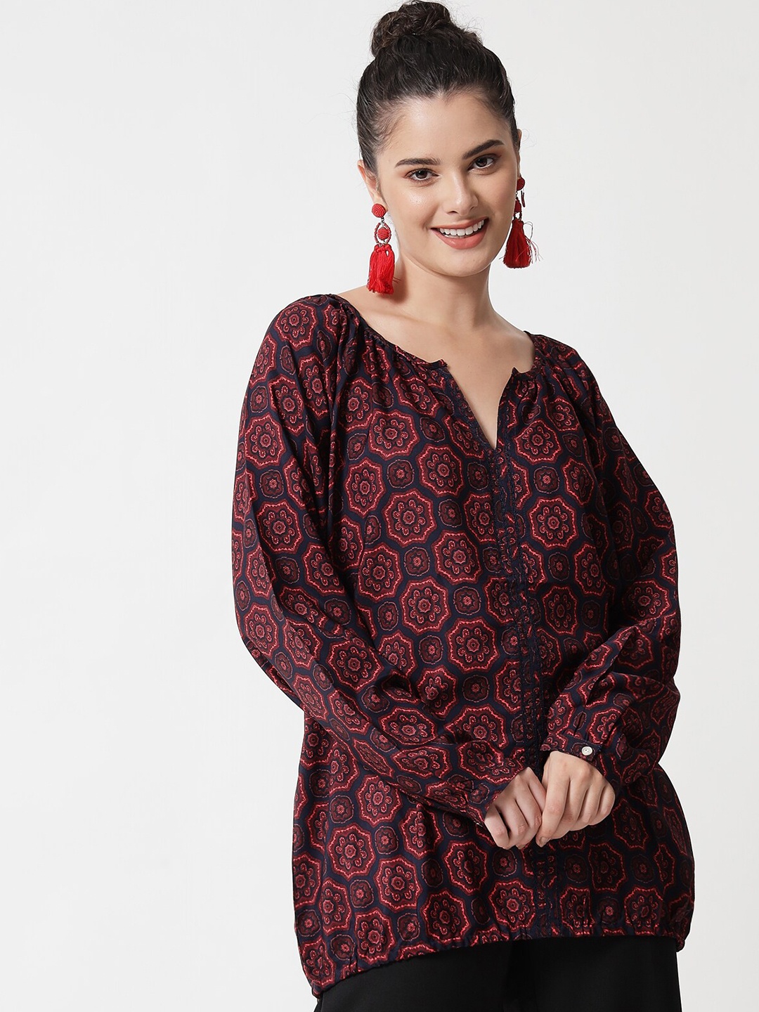 

MAXENCE Maroon Ethnic Motifs Printed Pure Cotton Kurti