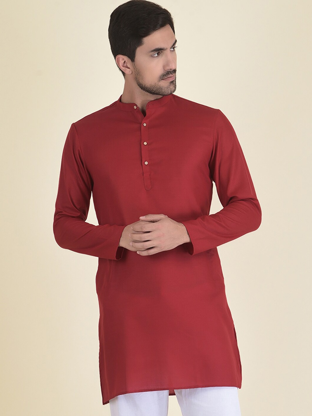 

DEYANN Men Red Thread Work Kurta