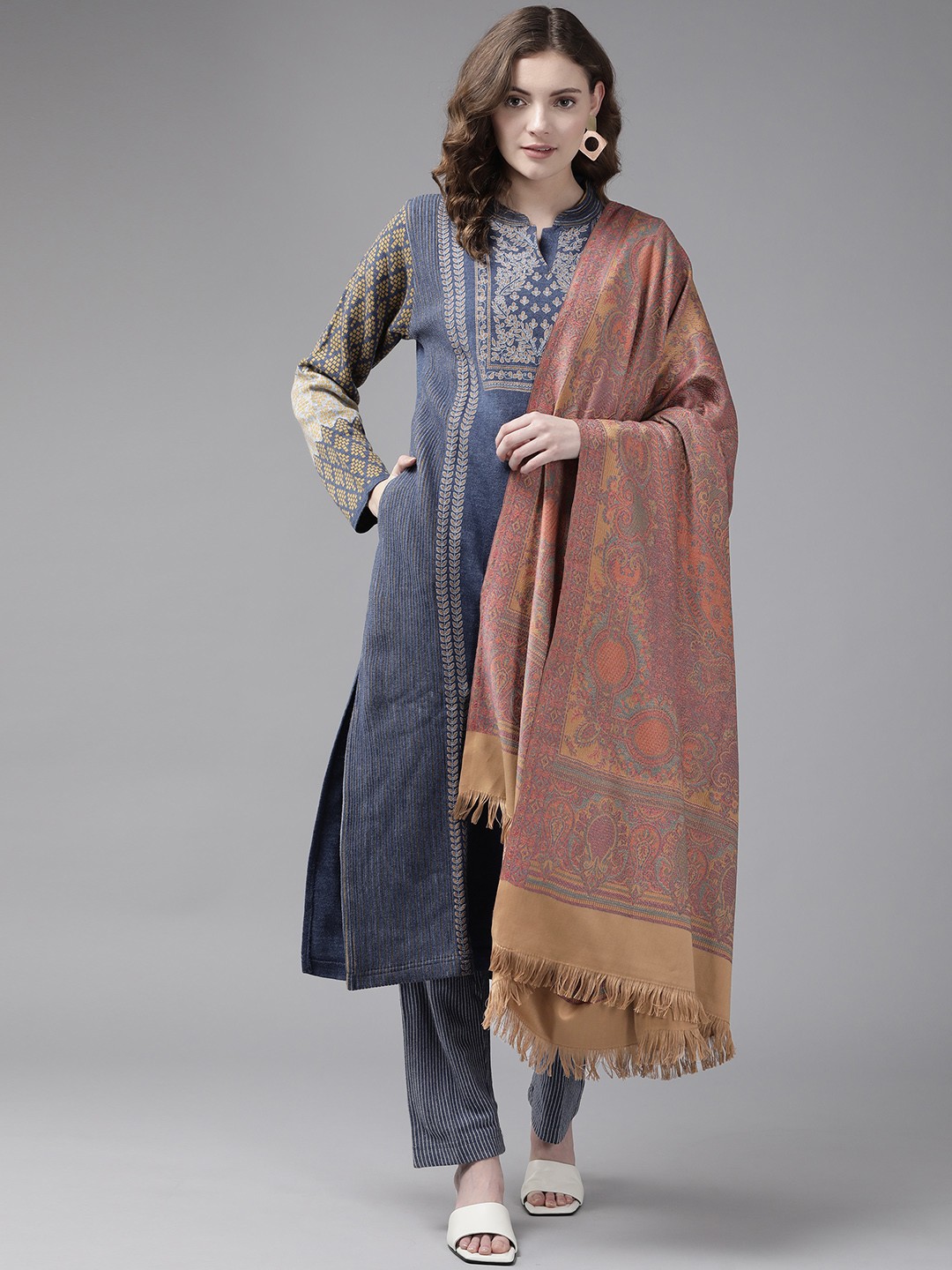 

Cayman Women Mustard Yellow & Pink Woven Desing Woollen Shawl