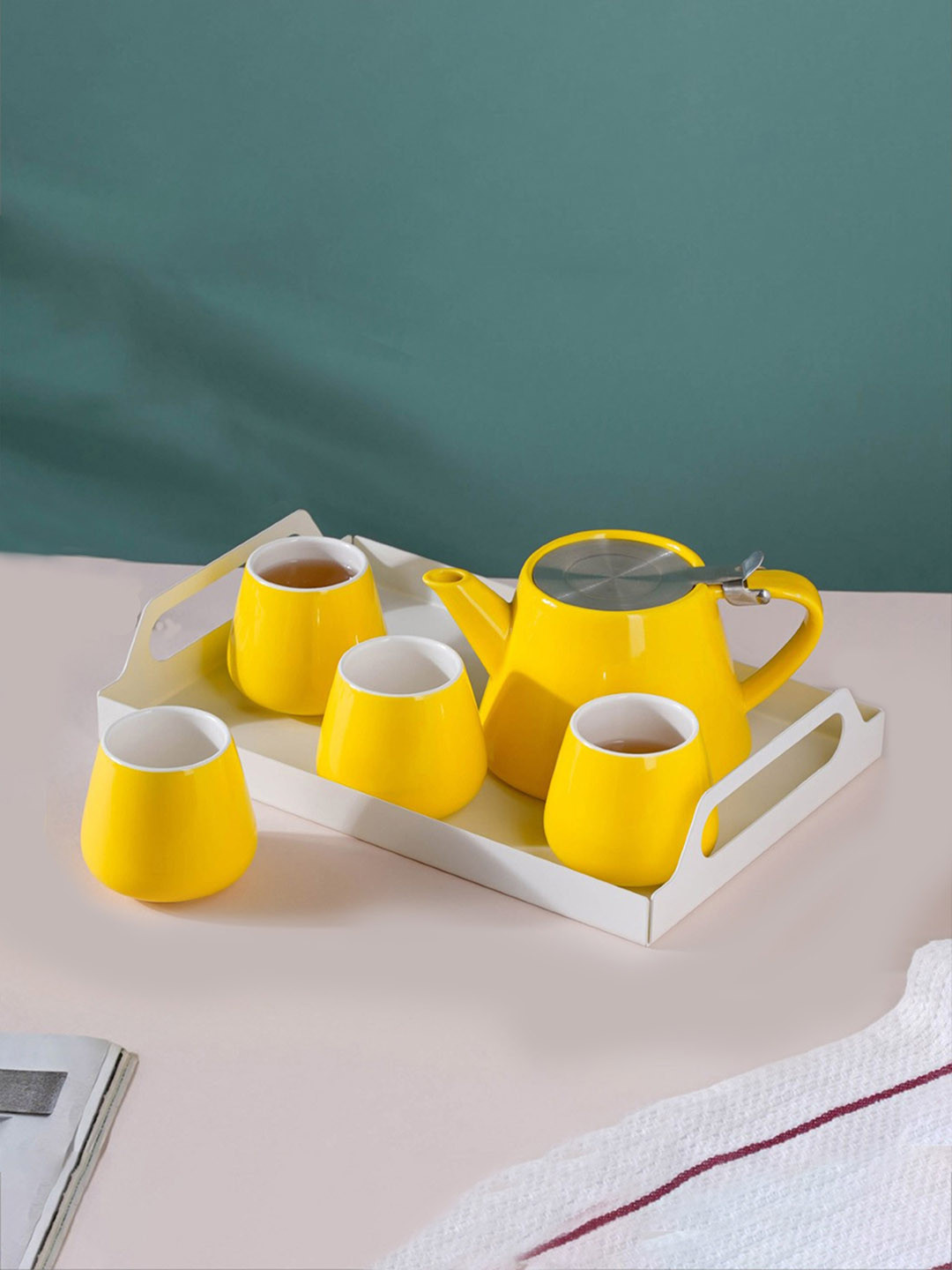 

Nestasia Yellow Set Of 6 Pieces Ceramic Tea Serving Set 150 ml Each
