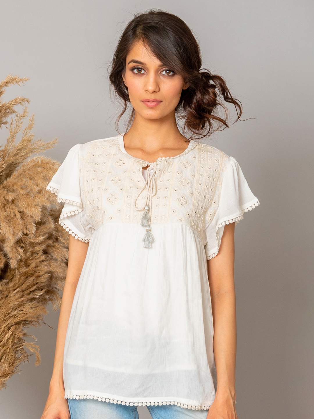 

WESTIFIED White Embellished Tie-Up Neck Crepe Top