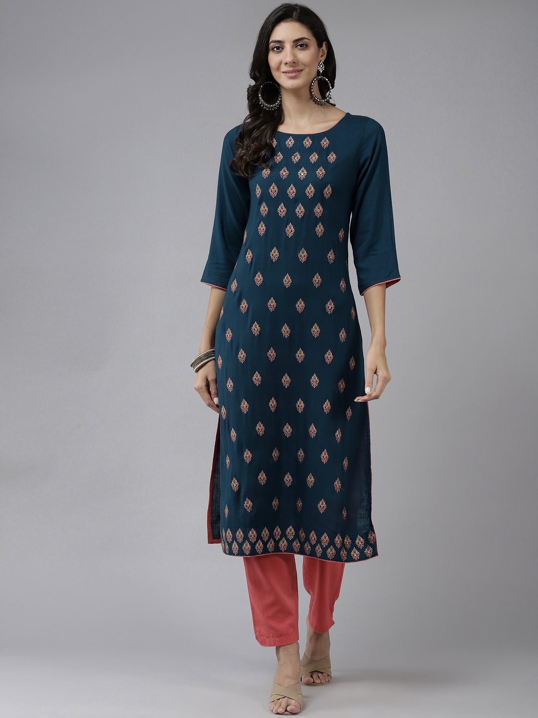 

Prakrti Women Teal Ethnic Motifs Printed Kurta