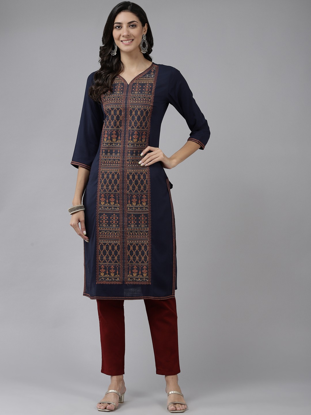 

Prakrti Women Navy Blue Ethnic Motifs Printed Kurta