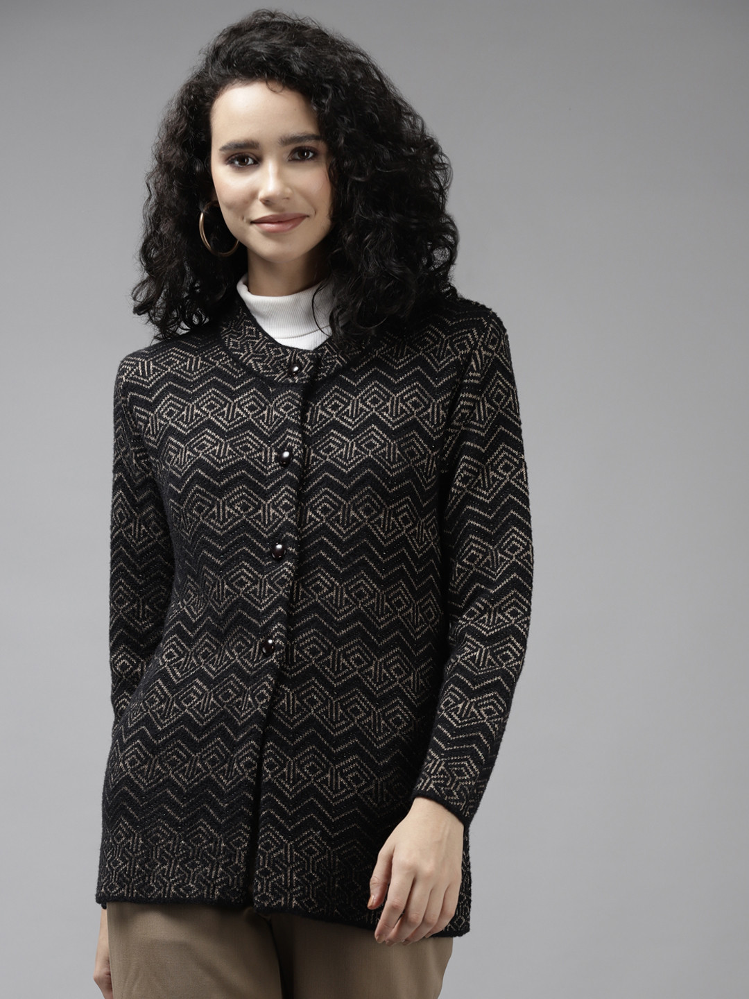 

Cayman Women Black Wool Knitted Cardigan