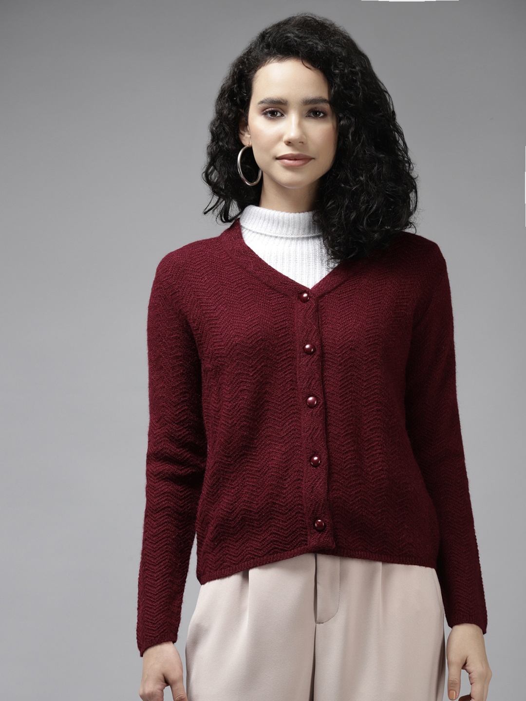 

Cayman Women Maroon Chevron Knitted Wool Cardigan