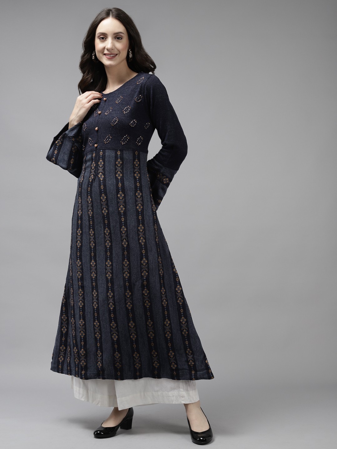 

Cayman Women Navy Blue Woollen Knitted Pattern Winter Kurta