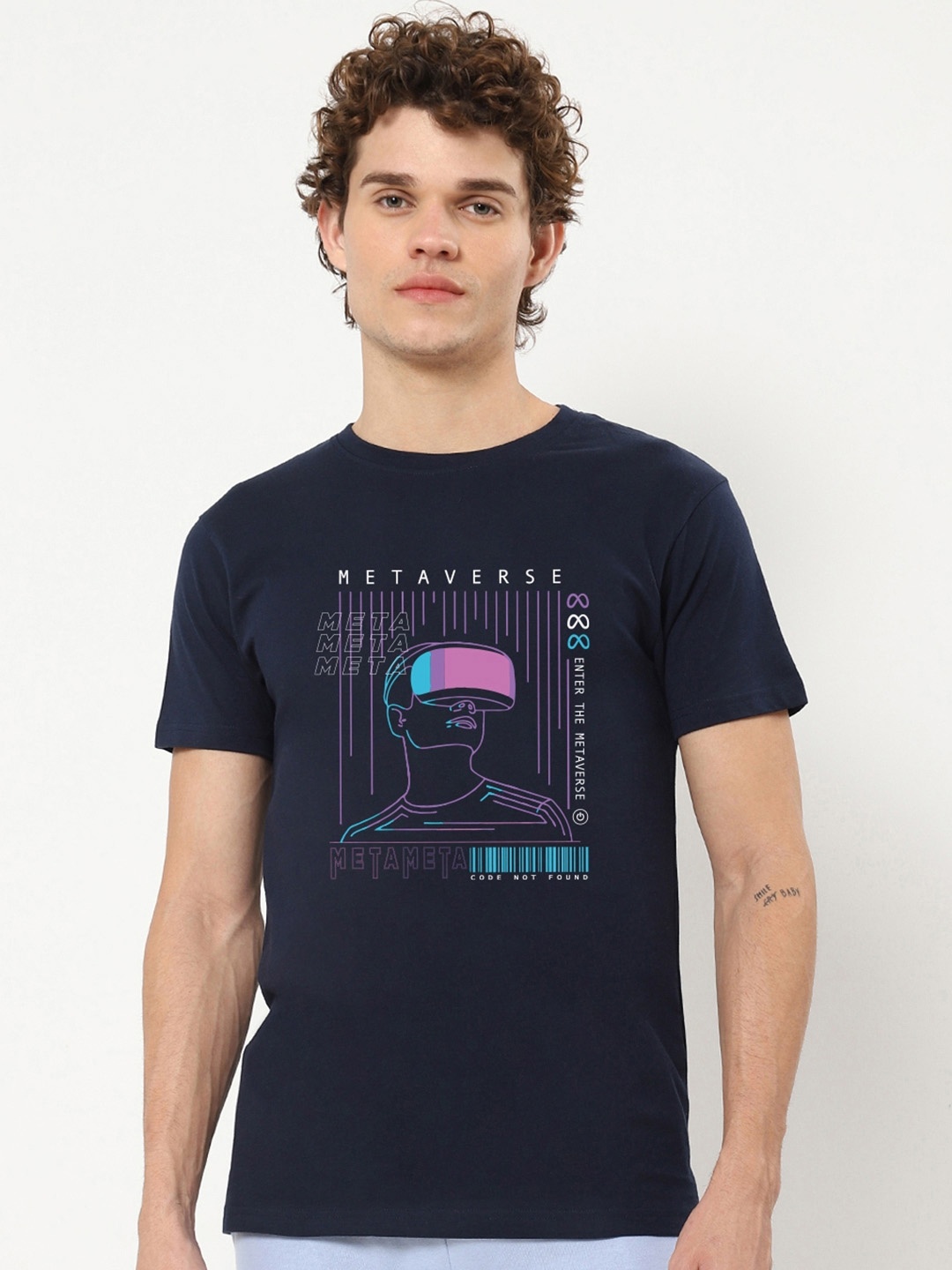 

Bewakoof Men Blue Printed Pure Cotton T-shirt