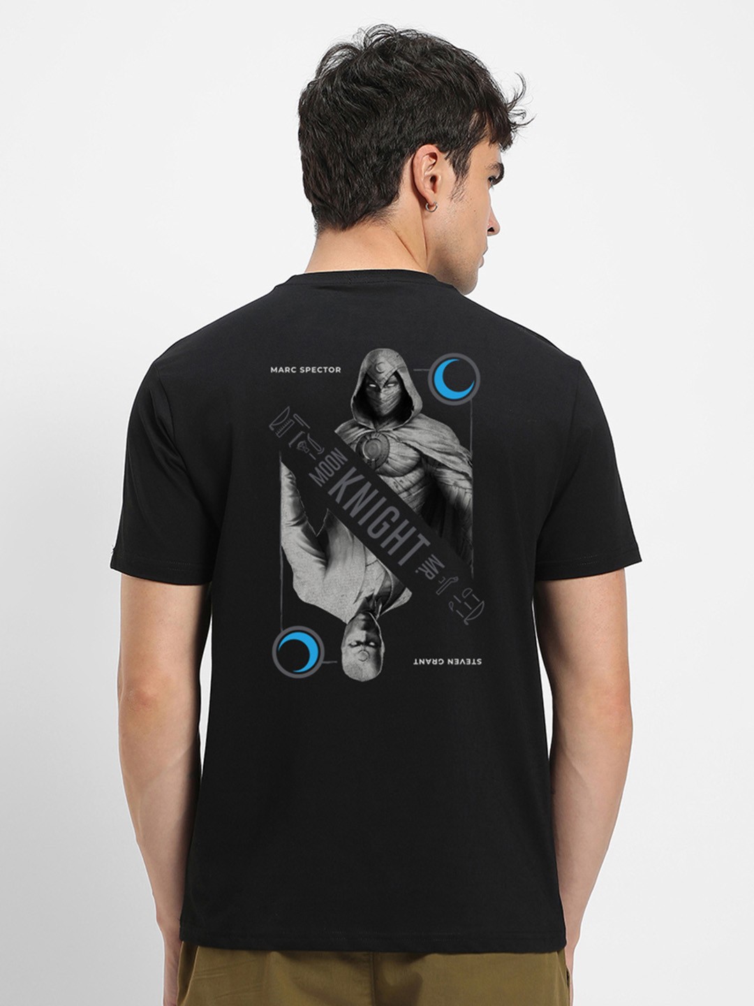 

Bewakoof Men Black Printed Pure Cotton T-shirt