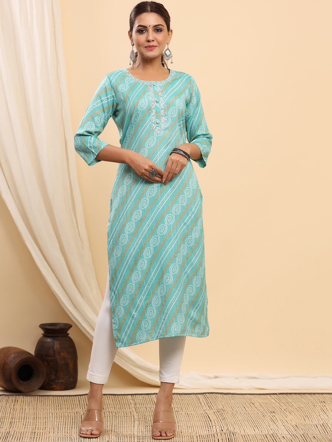 

ETHNIC STREET Women Sea Green Striped Thread Work Pastels Cotton Kurta