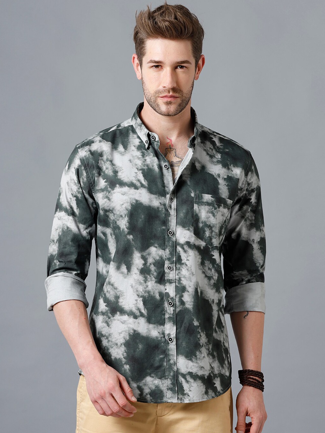 

YOVISH Men Green Smart Slim Fit Printed Casual Shirt
