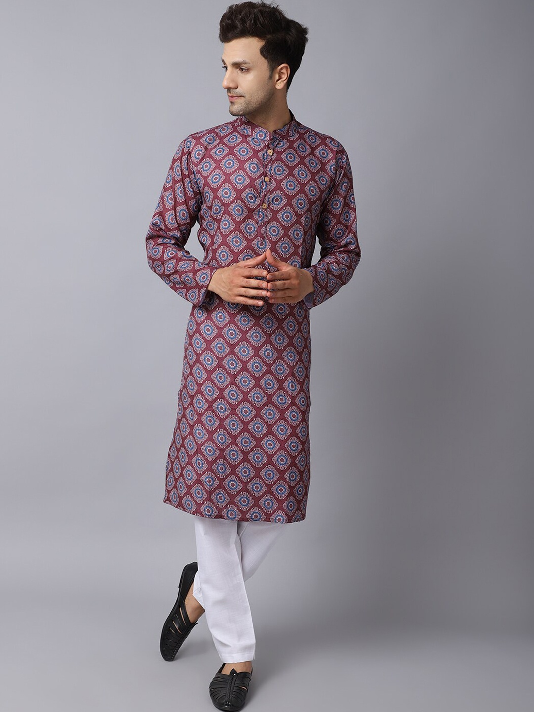 

ORUS Men Multicoloured Printed Pure Cotton Kurta with Trousers, Multi