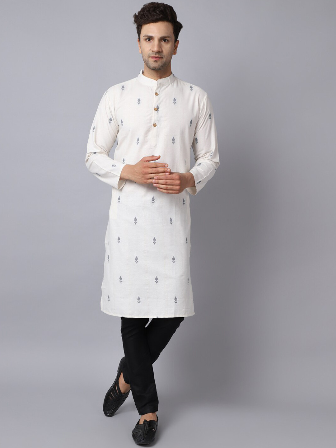 

ORUS Men Off White Printed Pure Cotton Kurta with Pyjamas
