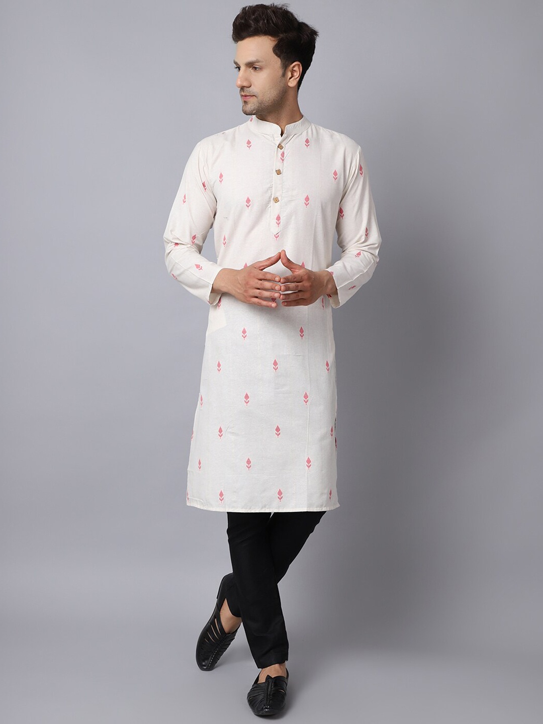 

ORUS Men Off White Pure Cotton Kurta with Pyjama