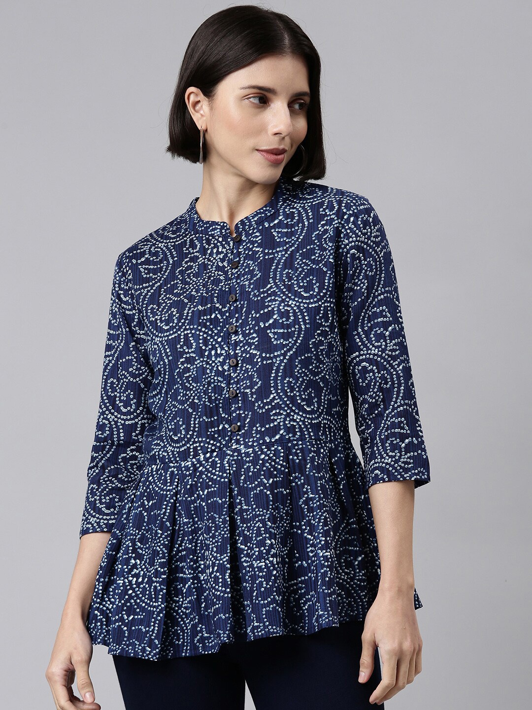 

MALHAAR Women Blue Print Mandarin Collar Empire Kurti