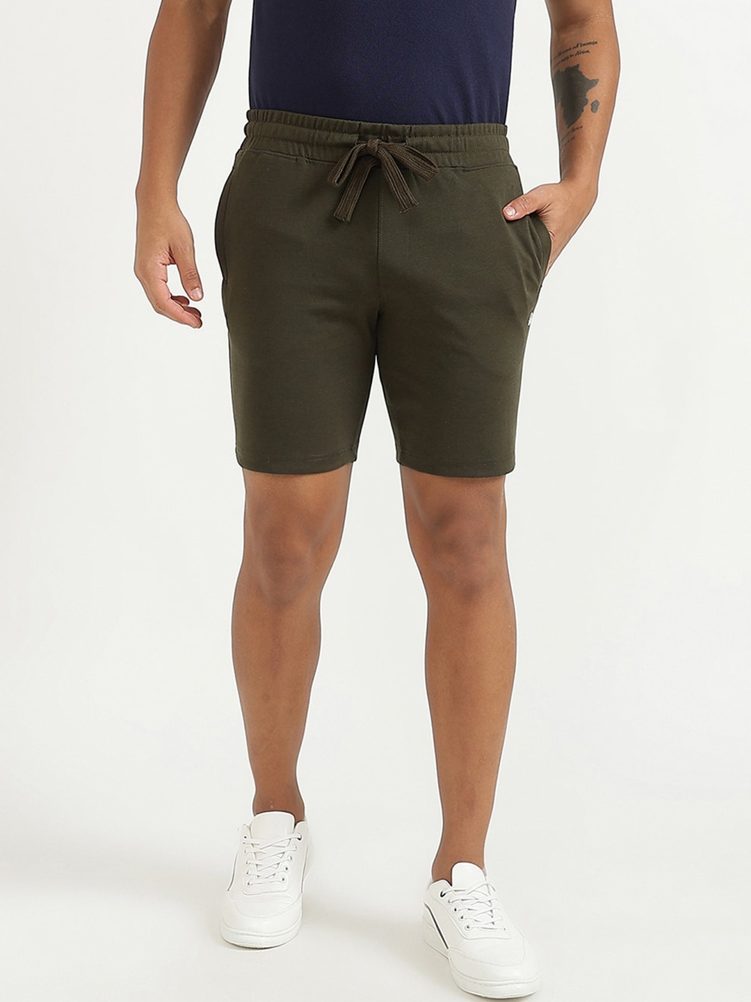 

United Colors of Benetton Men Olive Green Shorts