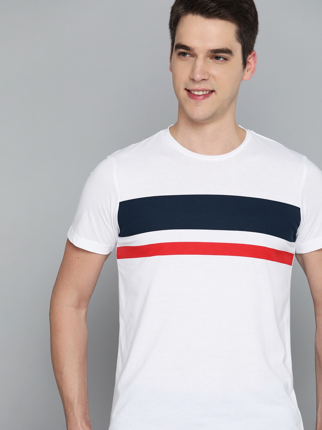 

Mast & Harbour Men White & Navy Blue Striped Nautical T-shirt