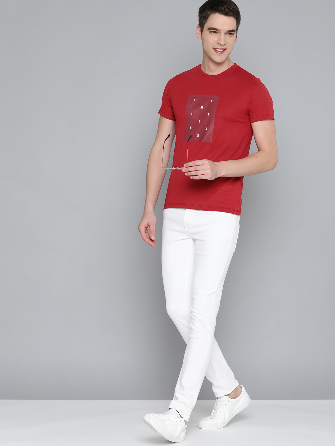 

Mast & Harbour Men Red Typography Printed T-shirt