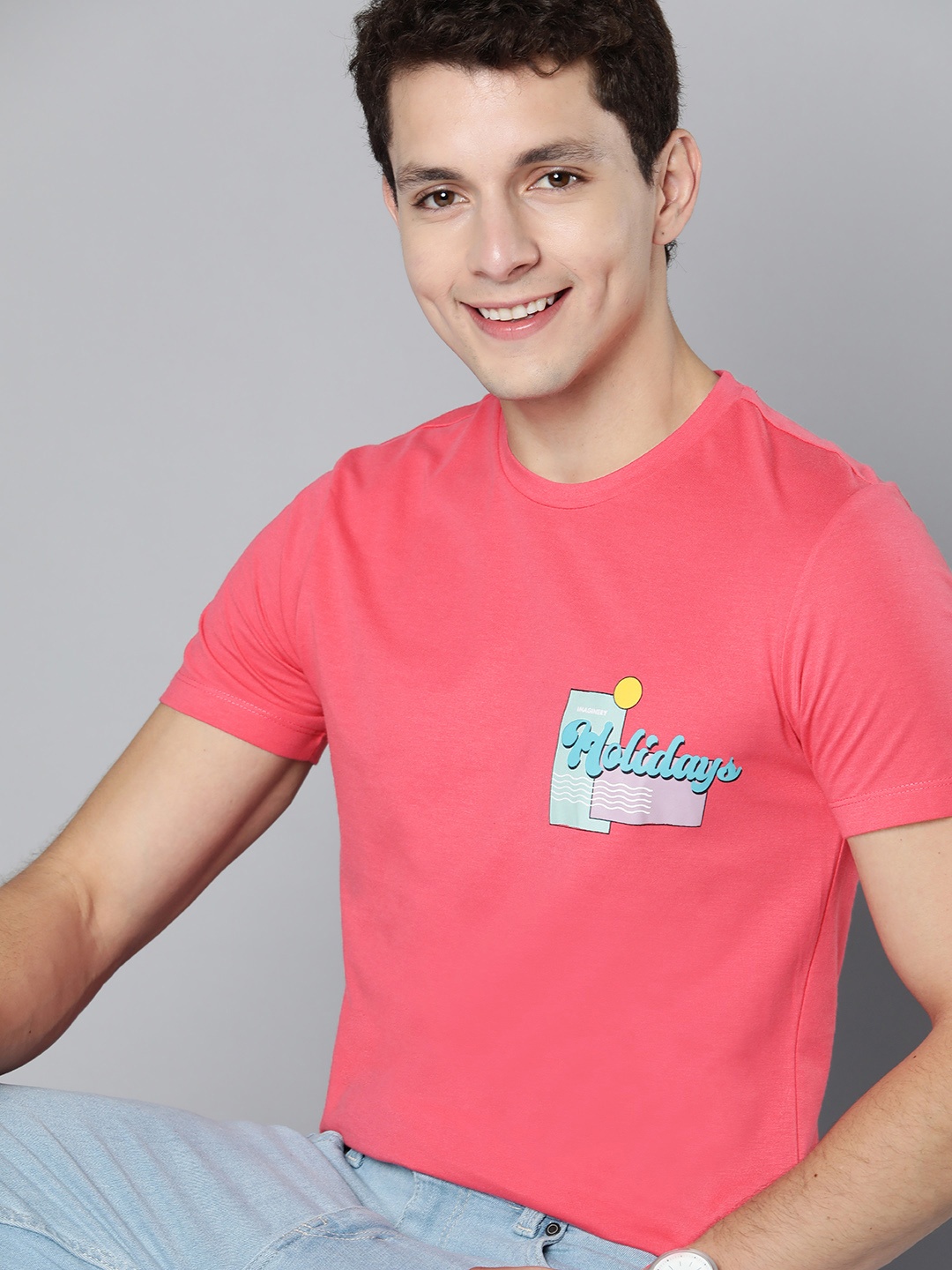 

Mast & Harbour Men Pink Printed Detail T-shirt