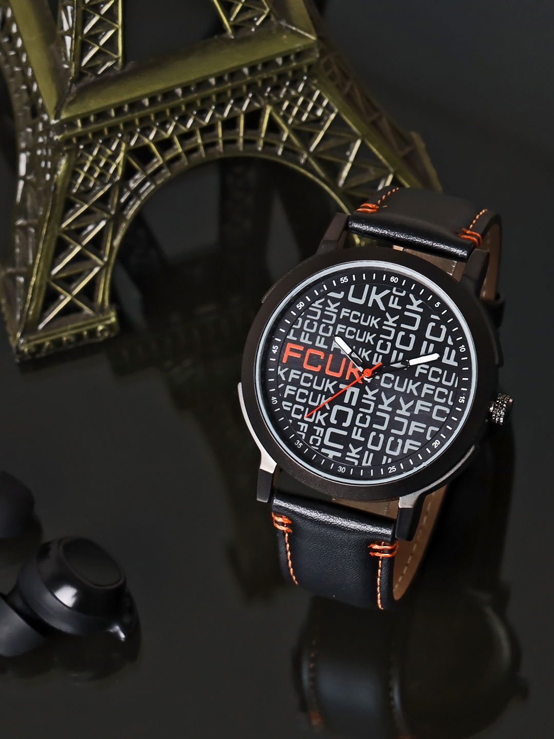 

FCUK Men Black Printed Dial & Black Leather Straps Analogue Watch