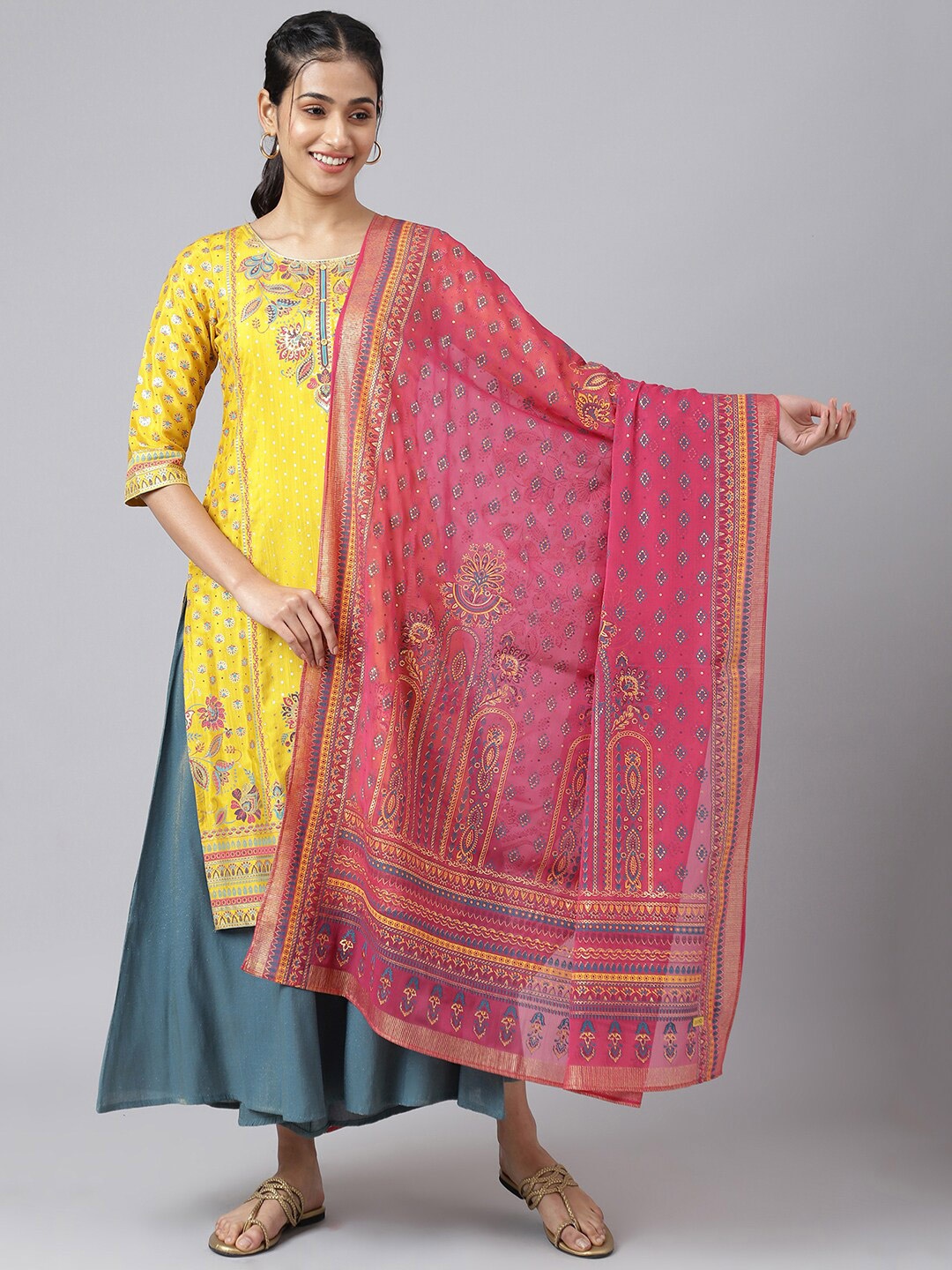 

AURELIA Pink & Blue Ethnic Motifs Printed Dupatta