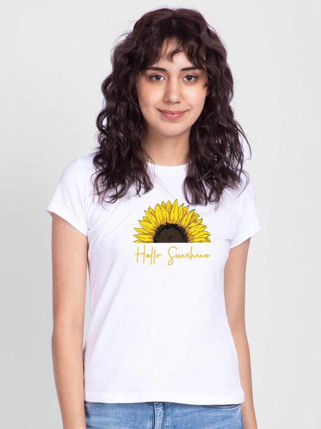 

Bewakoof Hello Sunshine Slim Fit T-shirt, White