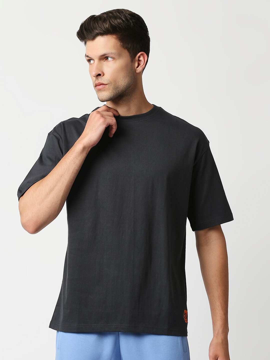 

Blamblack Men Grey Oversized T-shirt