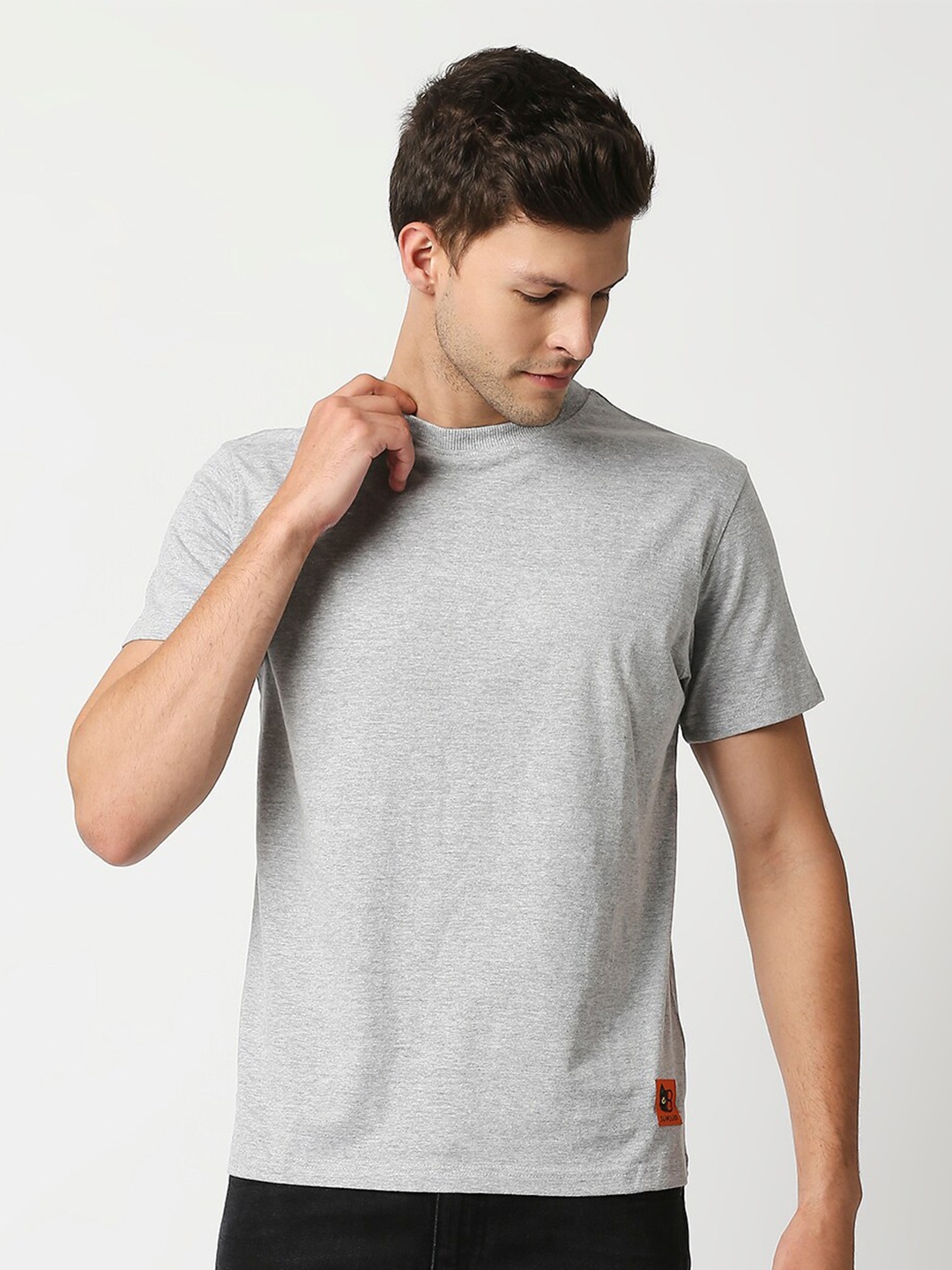 

Blamblack Men Grey Round Neck Short Sleeves T-shirt