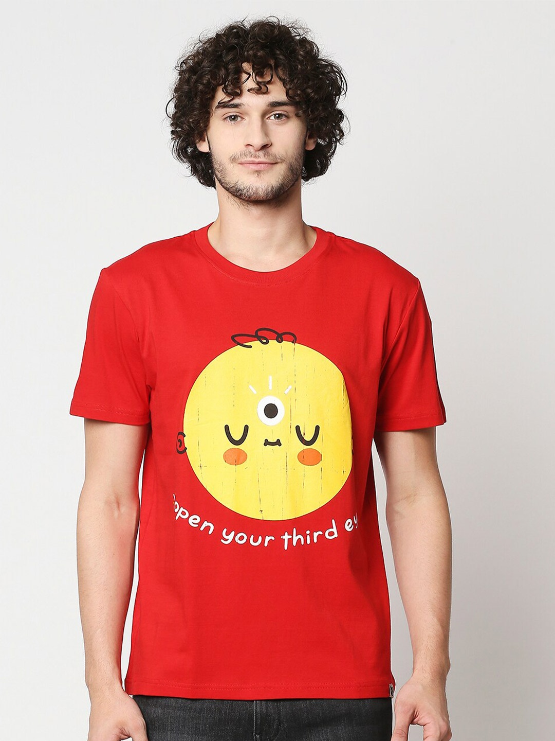 

Blamblack Men Red Printed Applique T-shirt