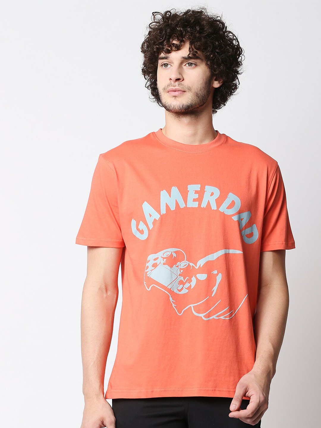 

Blamblack Men Coral Typography Printed Raw Edge T-shirt