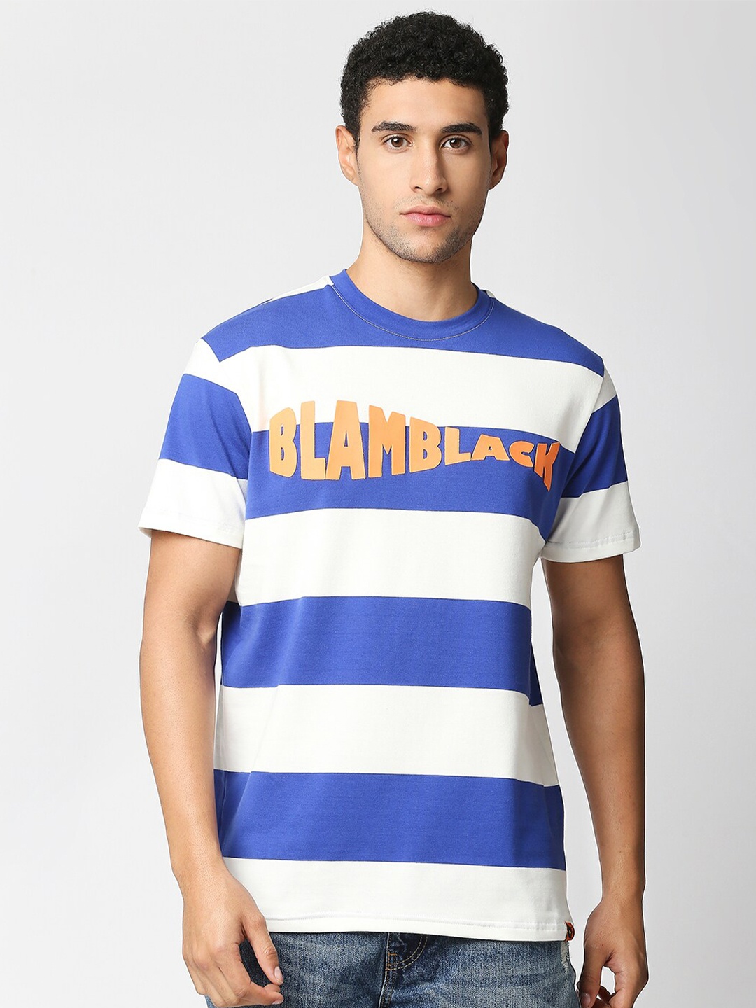 

Blamblack Men Blue Striped Applique T-shirt