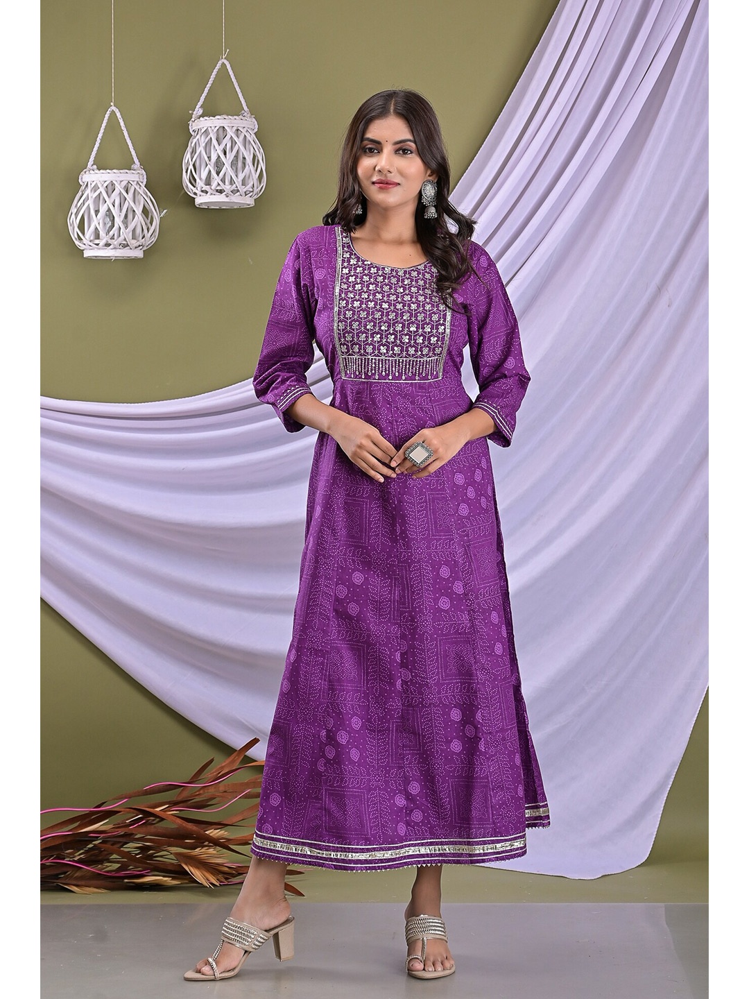 

EtnicaWear Women Purple Bandhani Pure Cotton Printed Anarkali Kurta