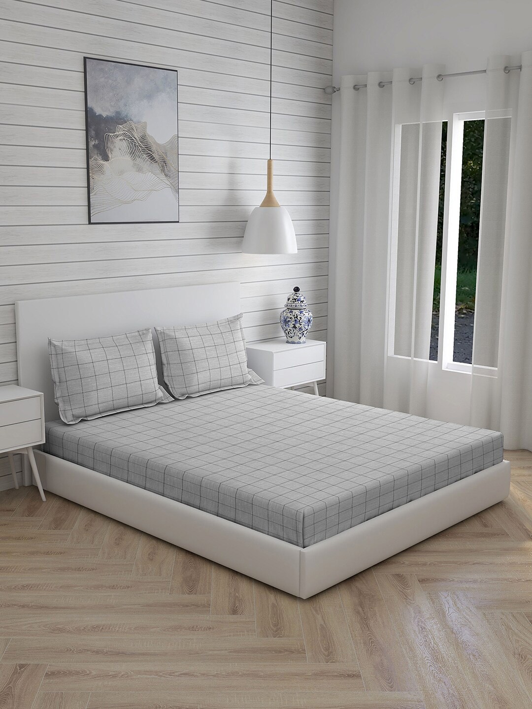 

Boutique Living India Grey Striped 144 TC Cotton King Bedsheet with 2 Pillow Covers