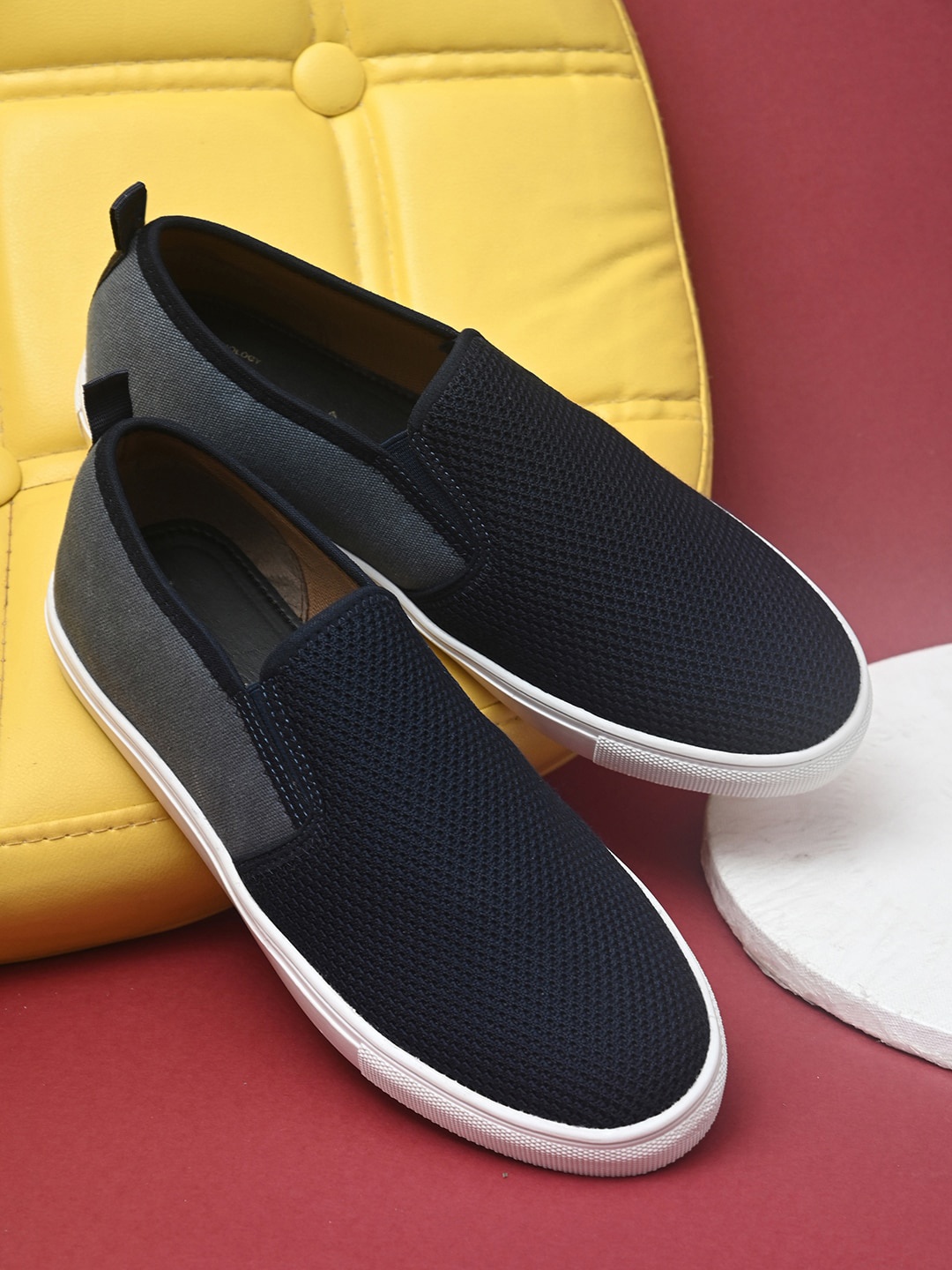 

ALBERTO MORENO Men Blue Woven Design Slip-On Sneakers