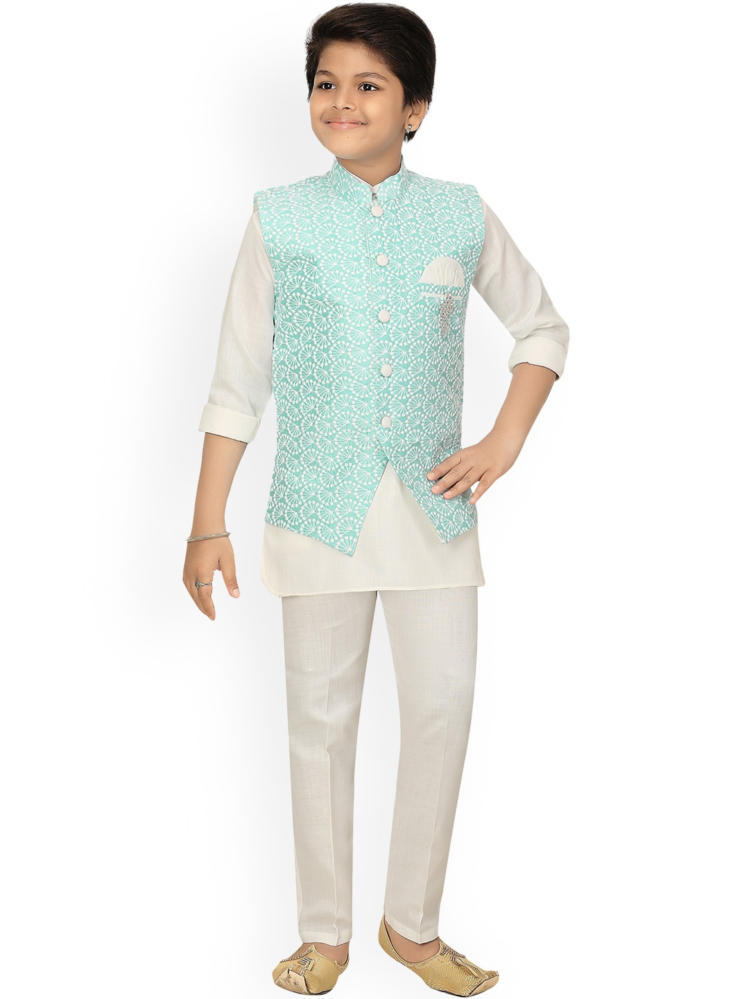 

ahhaaaa Boys White Kurta with Pyjamas & Chikankari Waistcoat