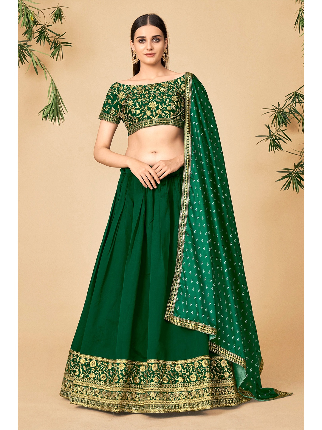 

DRESSTIVE Green & Gold-Toned Embroidered Thread Work Semi-Stitched Lehenga & Unstitched Blouse With Dupatta