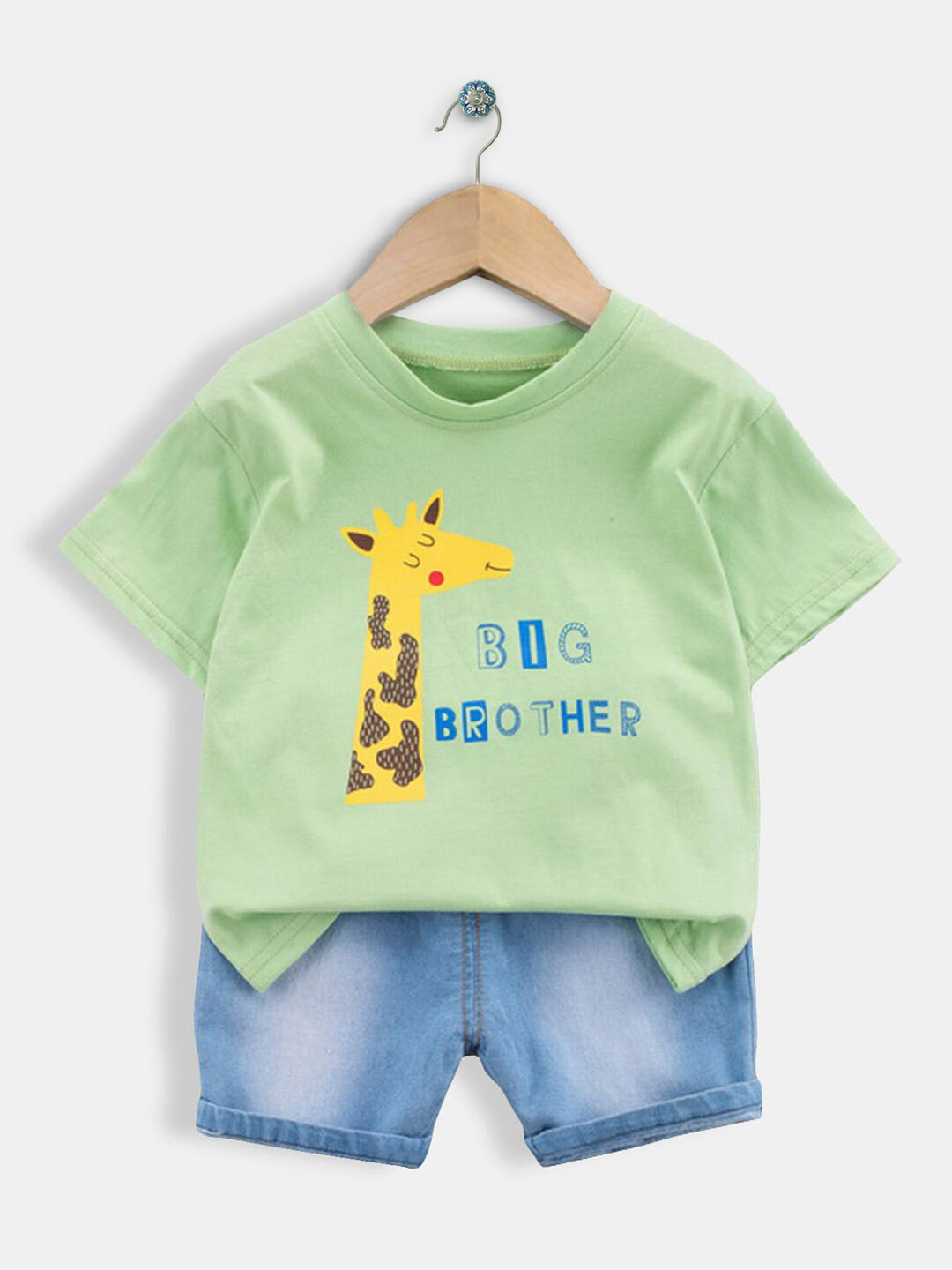 

Hopscotch Boys Green & Blue Printed T-shirt with Shorts