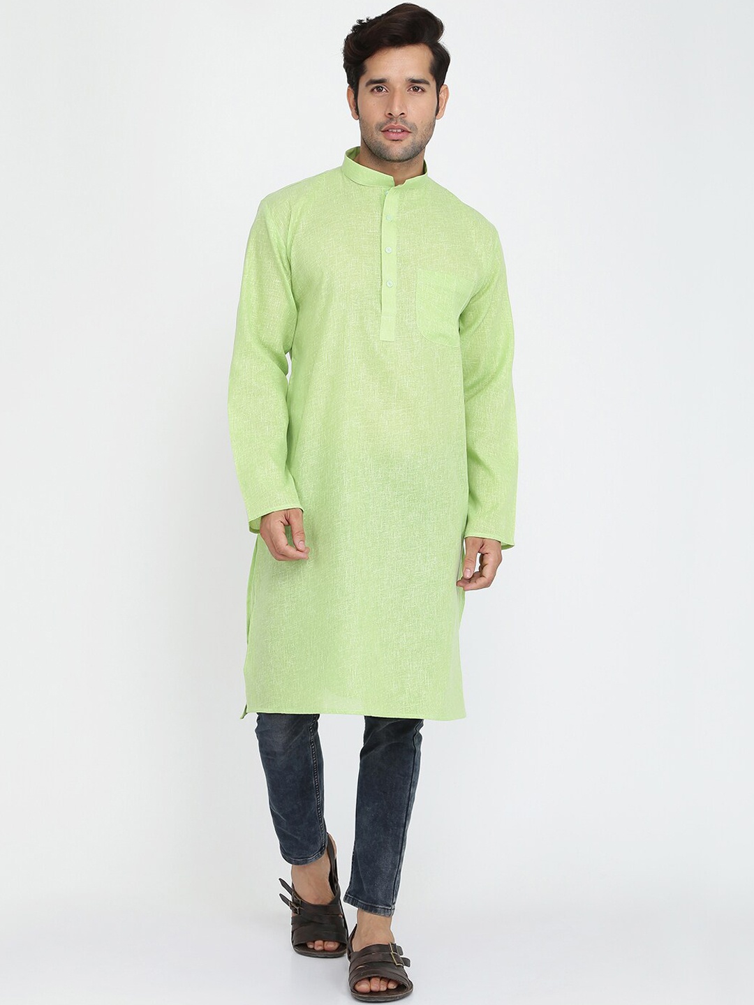 

ROYAL KURTA Men Green Solid Kurta