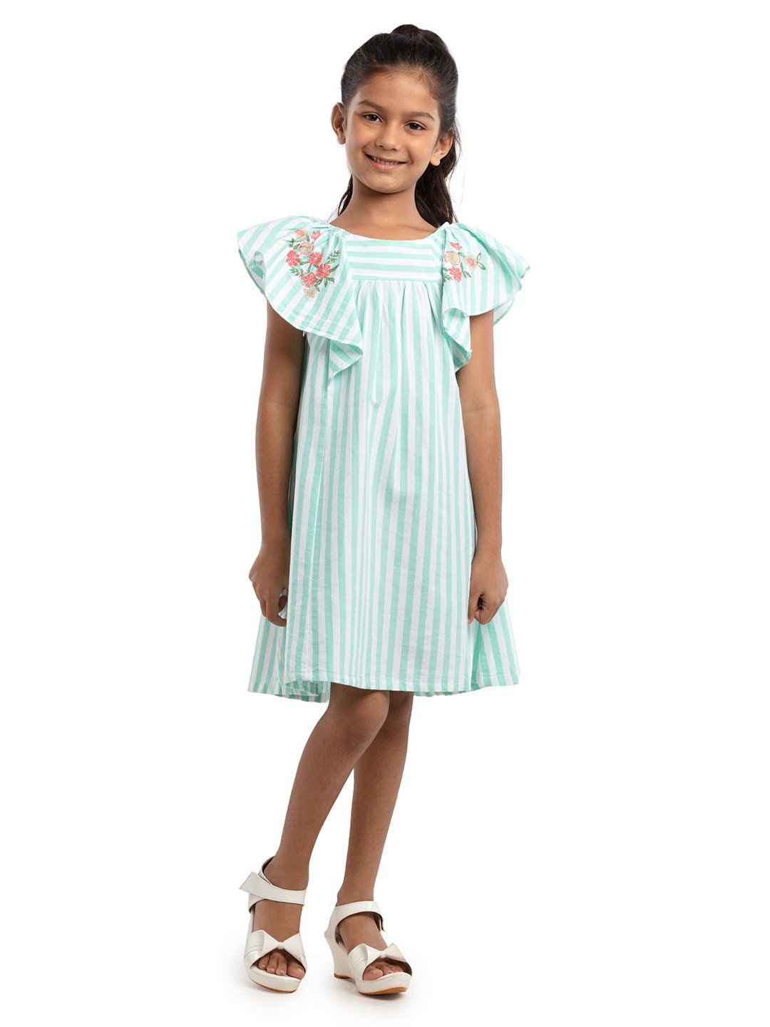 

UNDER FOURTEEN ONLY Girls Green Striped A-Line Flutter Sleeve Dress