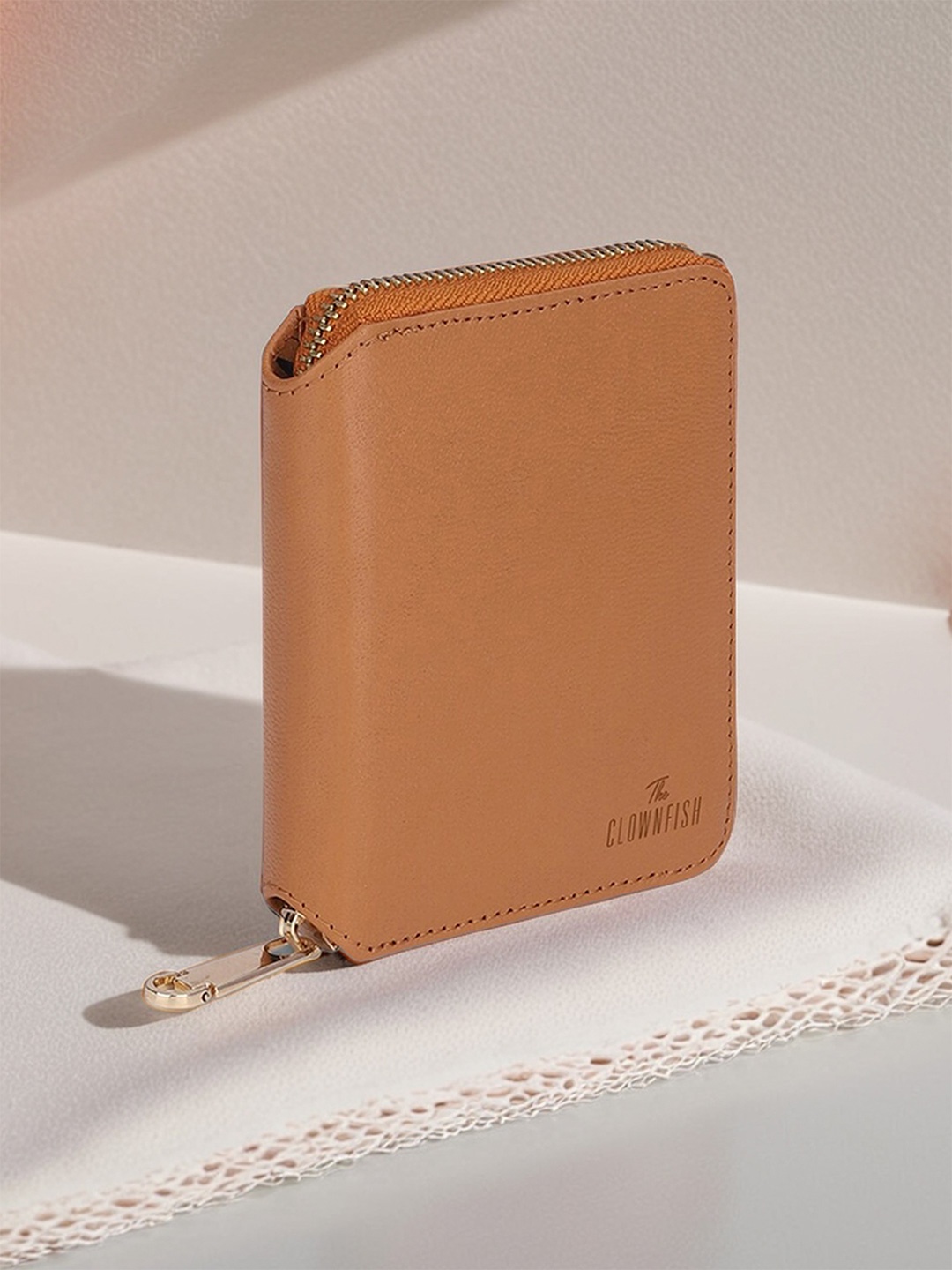 

THE CLOWNFISH Zia Brown Leather Zip Around Wallet