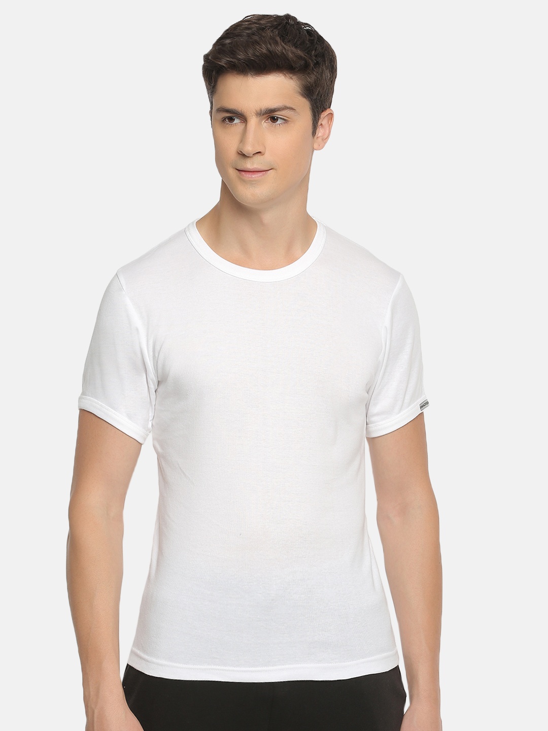 

Macroman M-Series Men White V-Neck T-shirt
