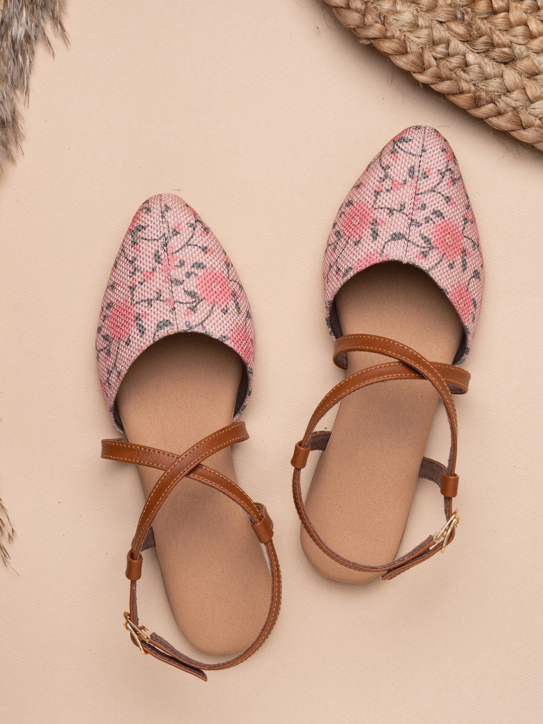 

ZOUK Women Pink Printed Flats