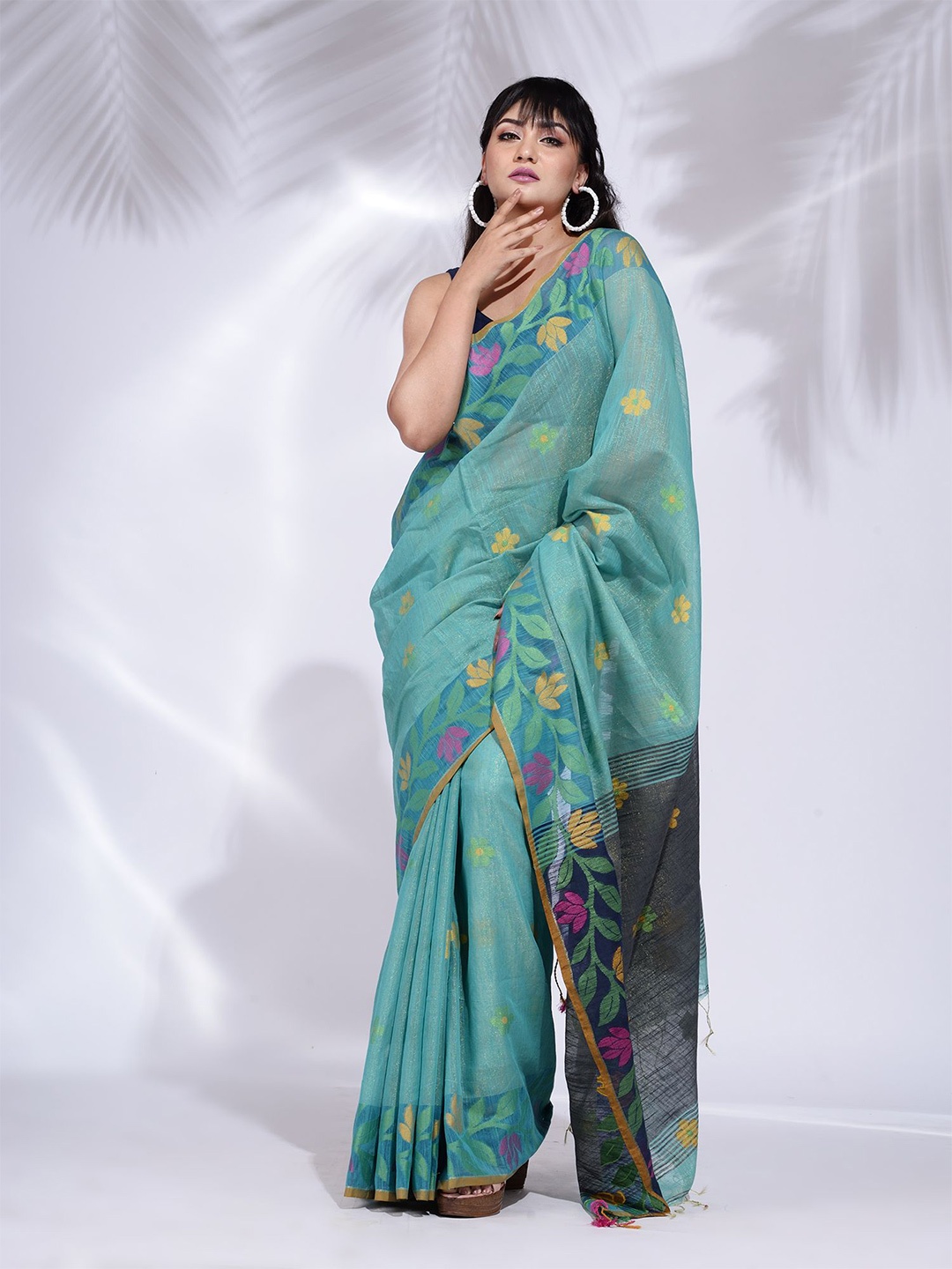 

Charukriti Floral Woven Design Tissue Saree, Sea green