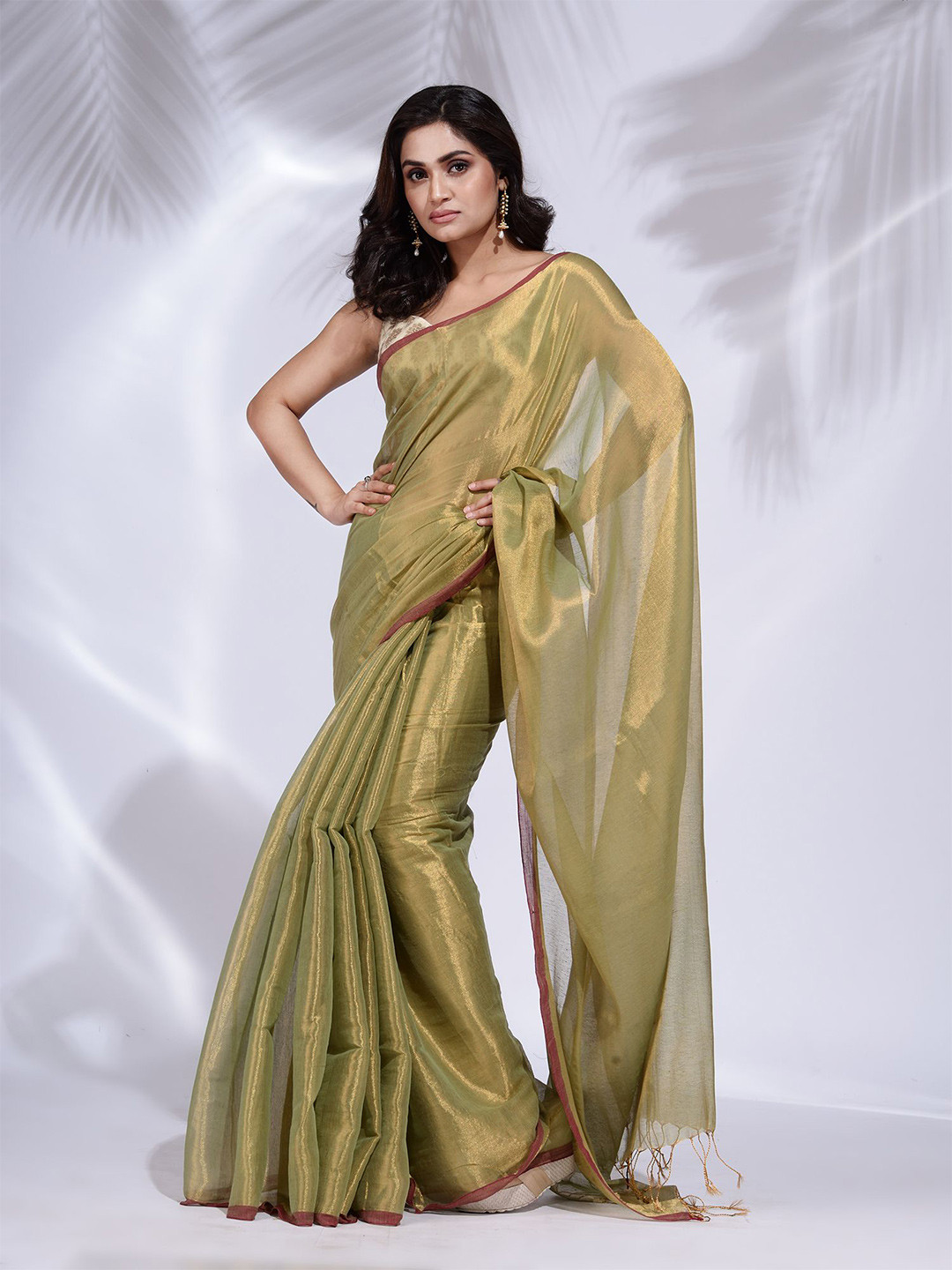 

Charukriti Gold-Toned & Maroon Tissue Saree