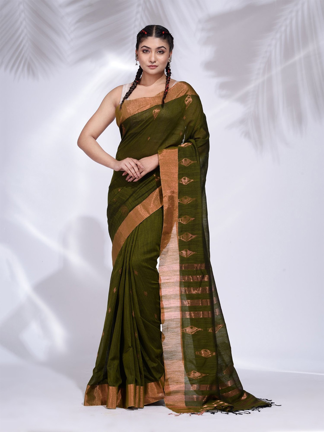 

Charukriti Olive Green & Copper-Toned Ethnic Motifs Zari Pure Cotton Saree