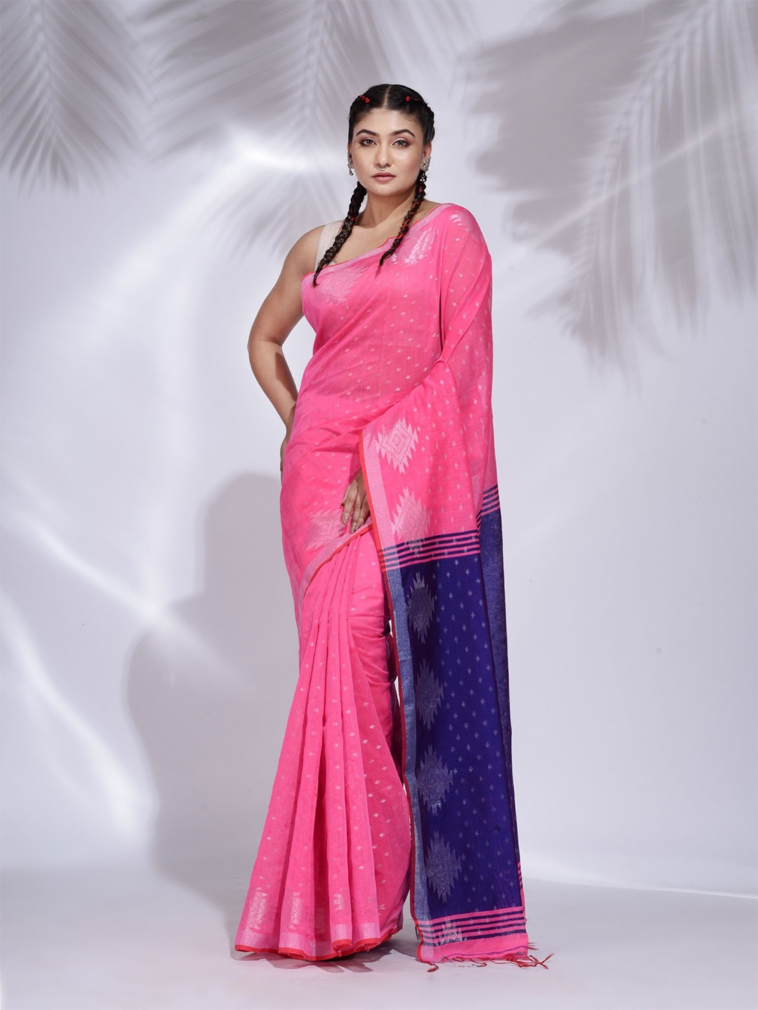 

Charukriti Pink & Silver-Toned Woven Design Zari Saree
