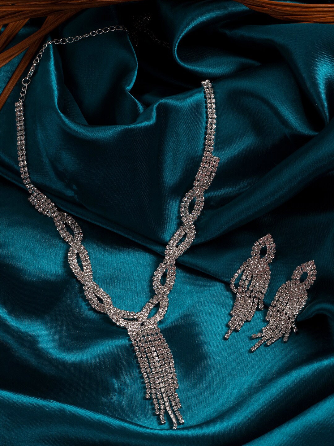 

SOHI Silver-Plated White Stone-Studded Jewellery Set