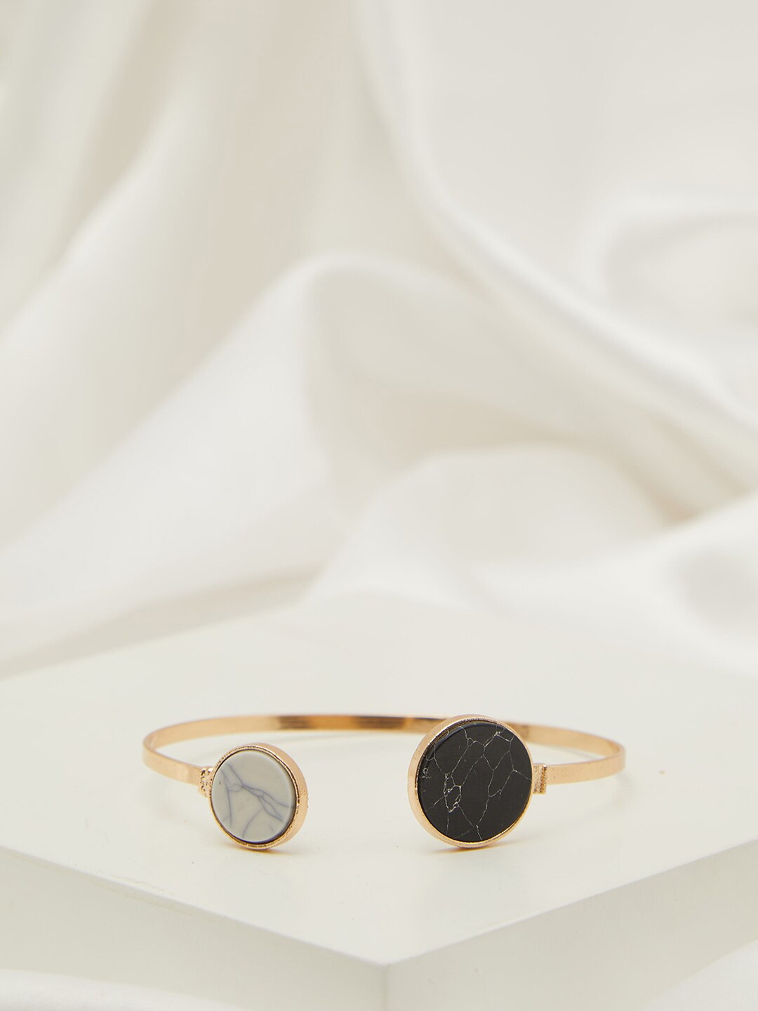 

SOHI Women Gold-Plated Stone Cuff Bracelet