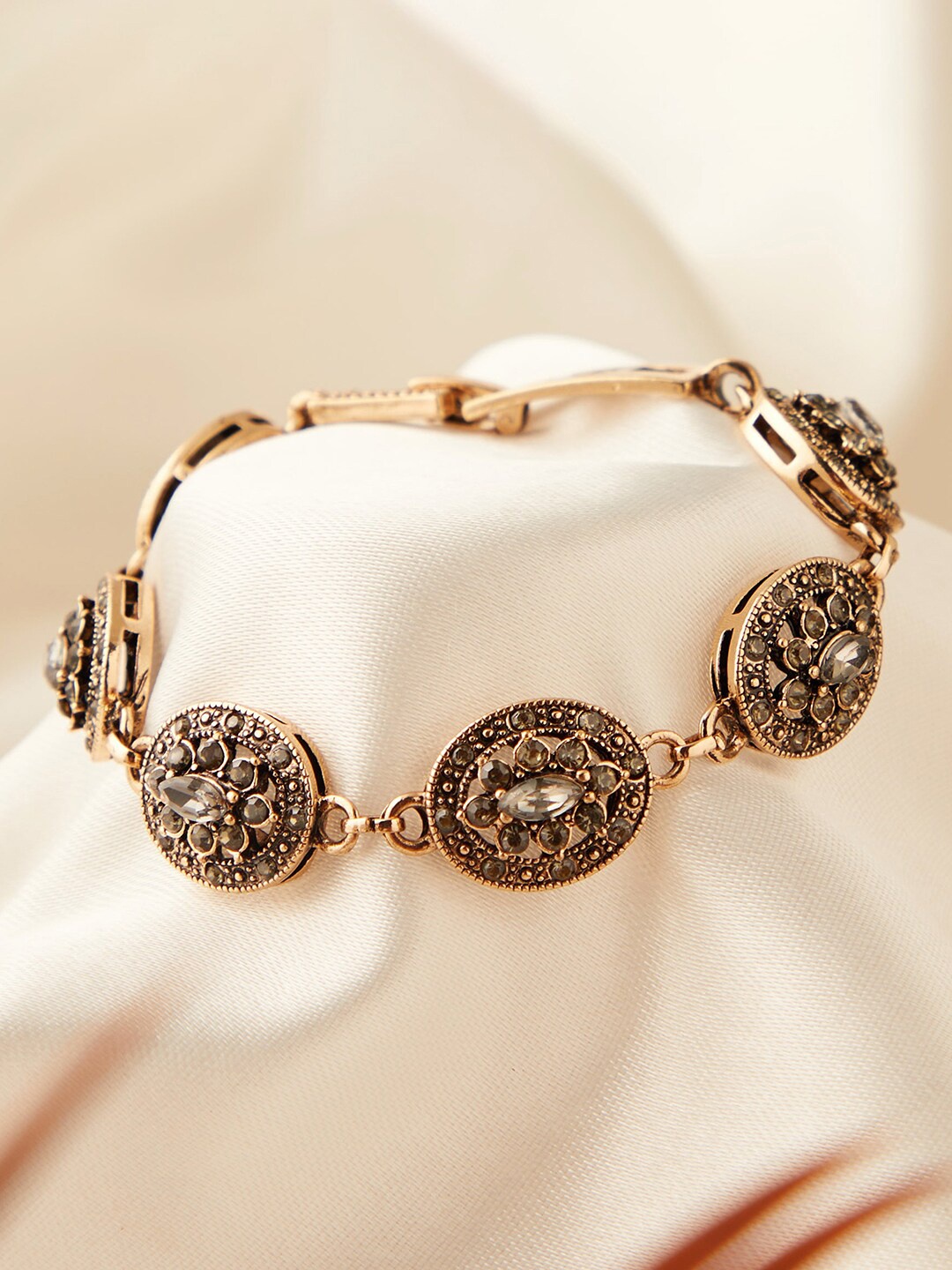 

SOHI Women Gold-Toned & Black Gold-Plated Bangle-Style Bracelet