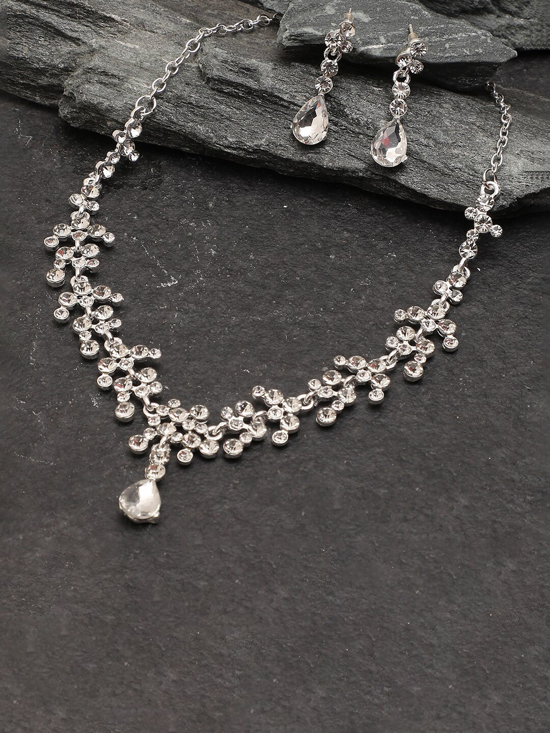 

SOHI Silver-Plated White AD-Studded Jewellery Set